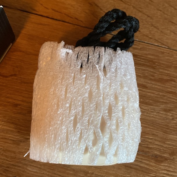 NWT Avon black suede soap on a rope - Picture 4 of 5
